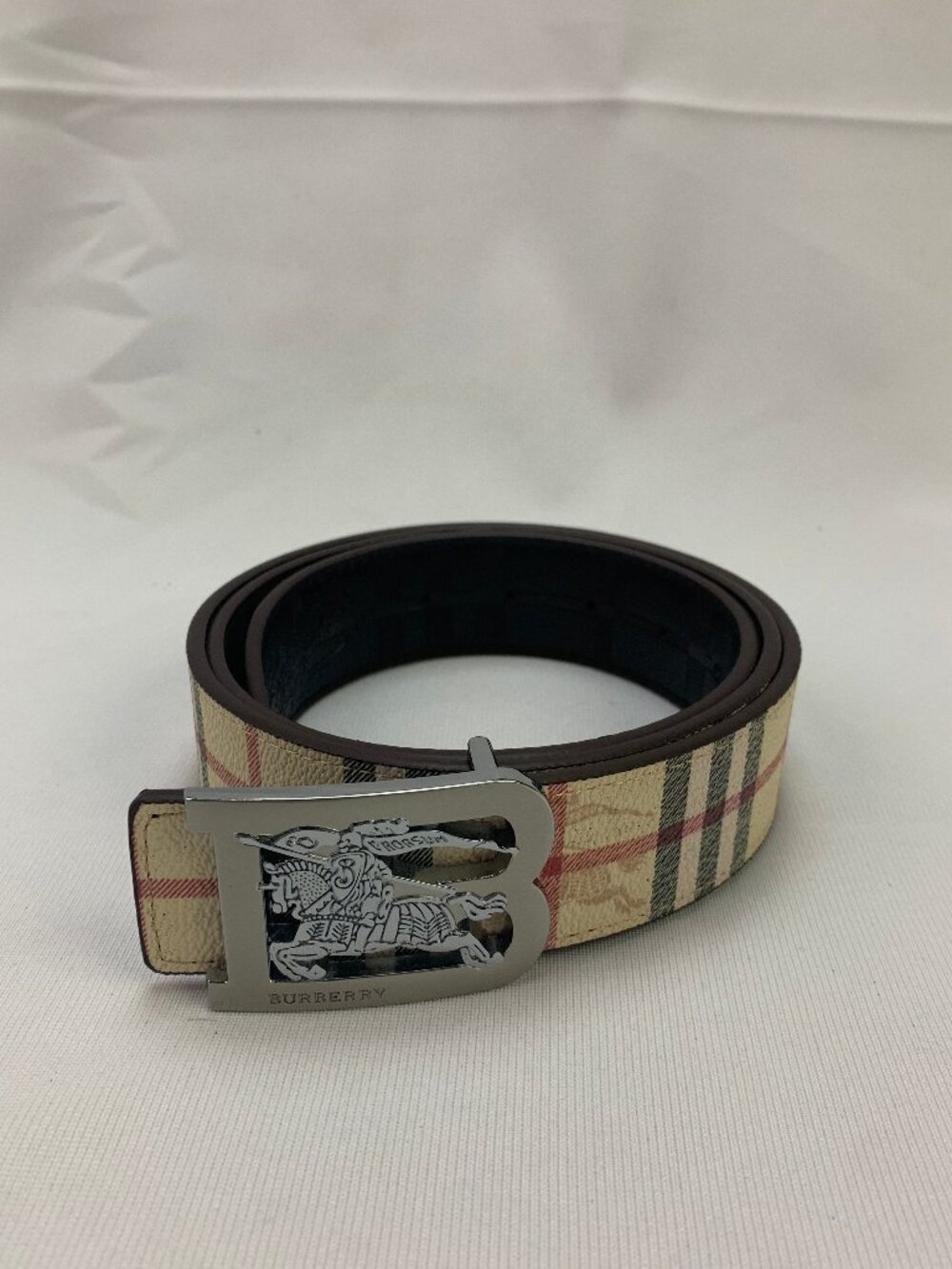 Burberry b horse belt silver tan